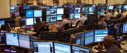 Oil Traders at Work. Source: https://oilprice.com/
