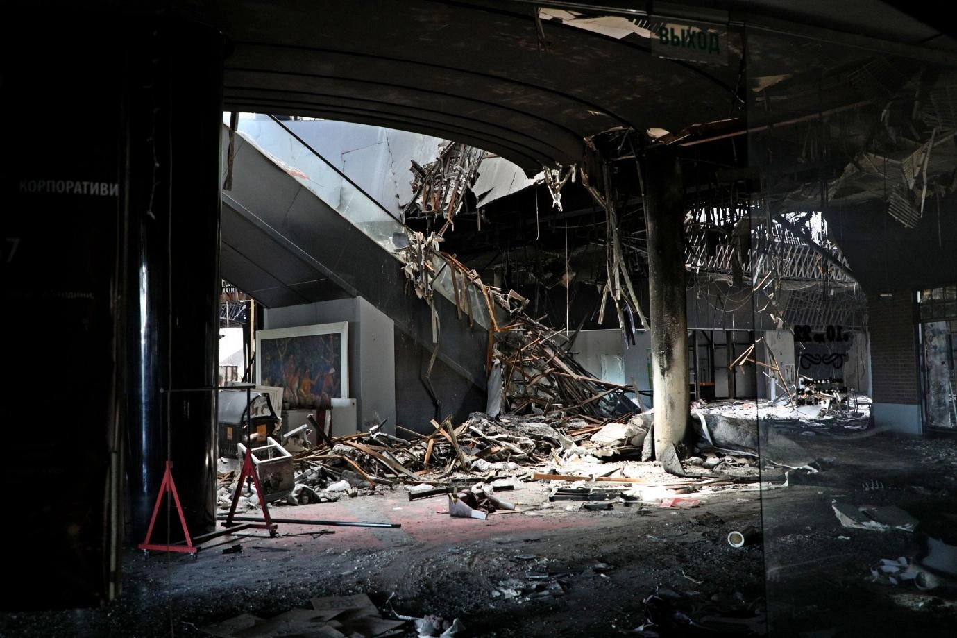 Ukrainian Shopping mall “Port City” in Mariupol, destroyed by Russian bombings in March 2022, together with hundreds of apartment buildings in the city. (Photo from Russian pro-war Telegram channel)