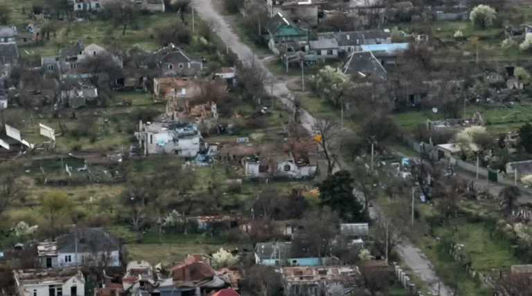 Aerial view of Oleshky, a Russian-occupied town in Ukraine's Kherson Oblast, in a photo published on May 2, 2026. (@UAOleshki2026 / Telegram) Source: "Editorial: The world must force Russia to end mass starvation in occupied Oleshky" https://kyivindependent.com/editorial-the-world-must-force-russia-to-end-mass-starvation-in-occupied-oleshky/